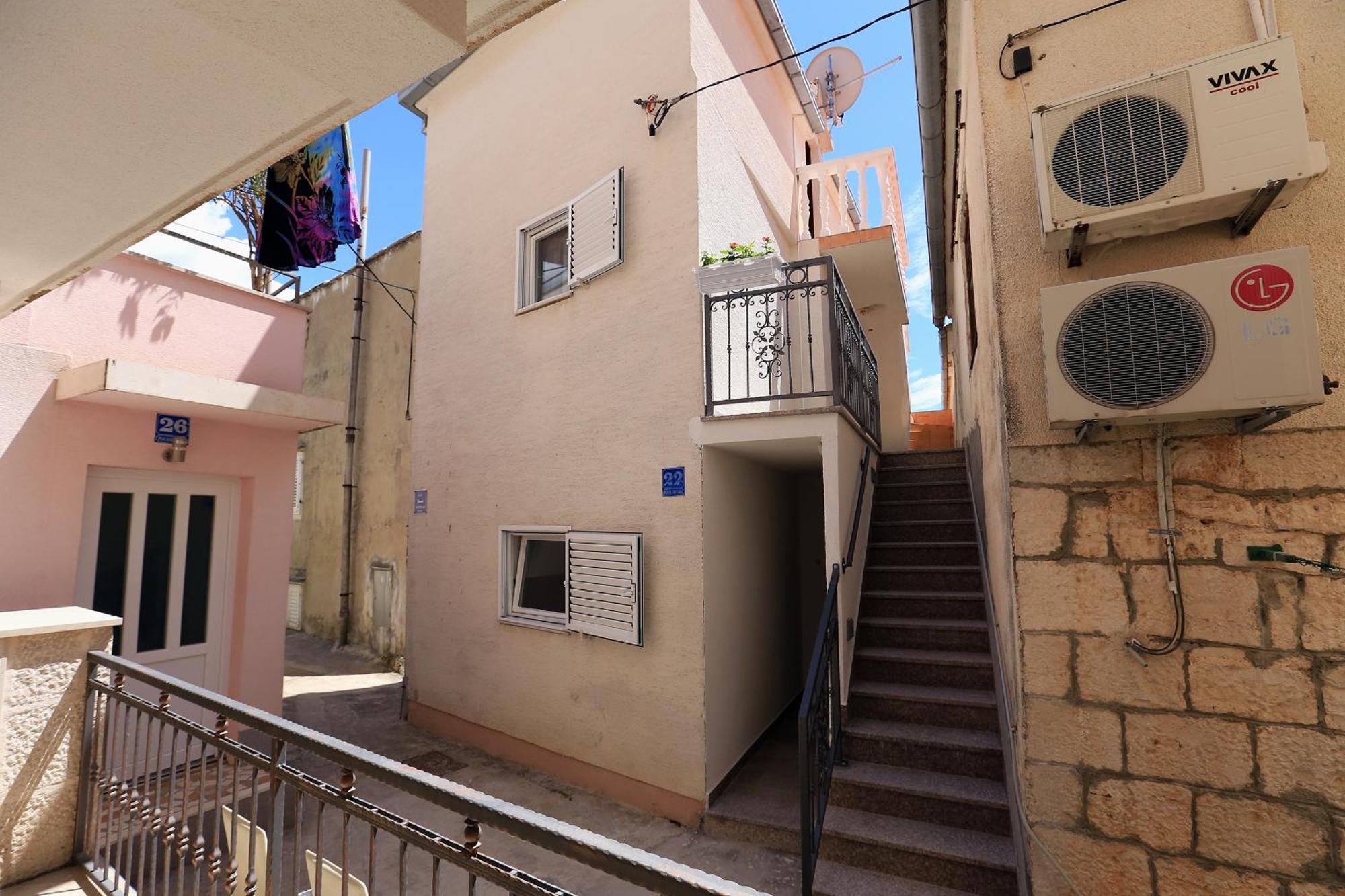 Apartments Roma Baška Voda エクステリア 写真