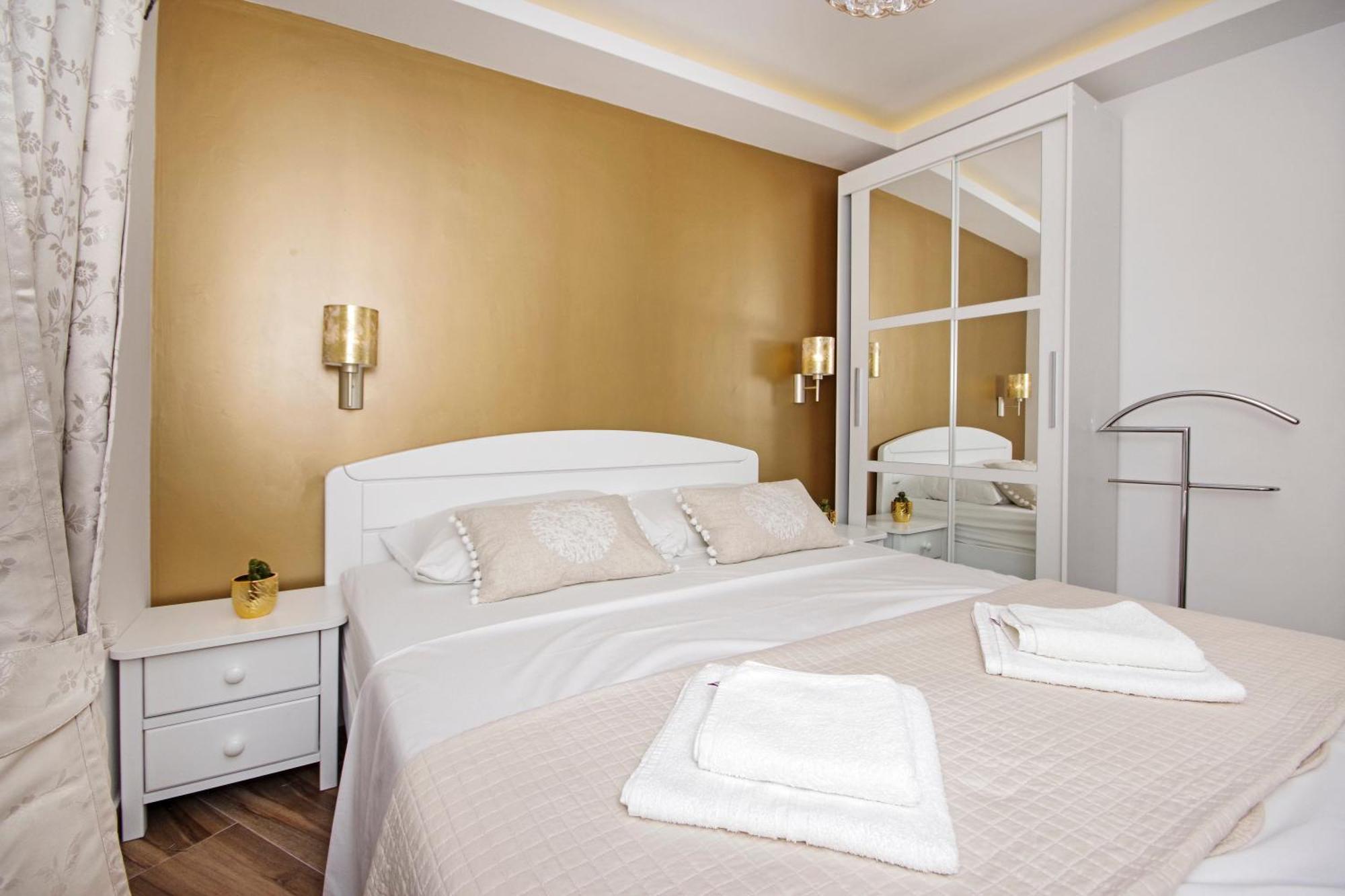 Apartments Roma Baška Voda エクステリア 写真