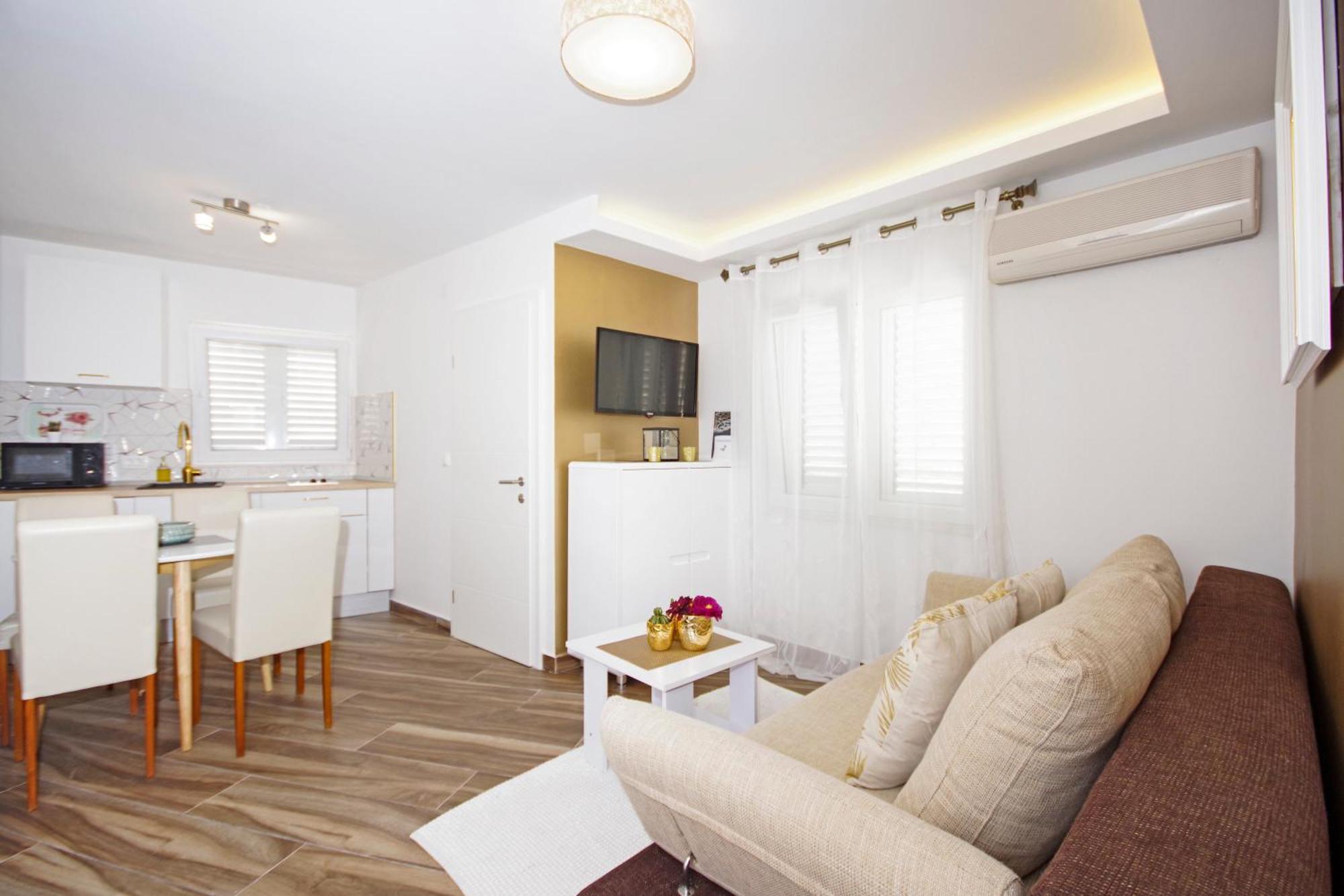 Apartments Roma Baška Voda エクステリア 写真
