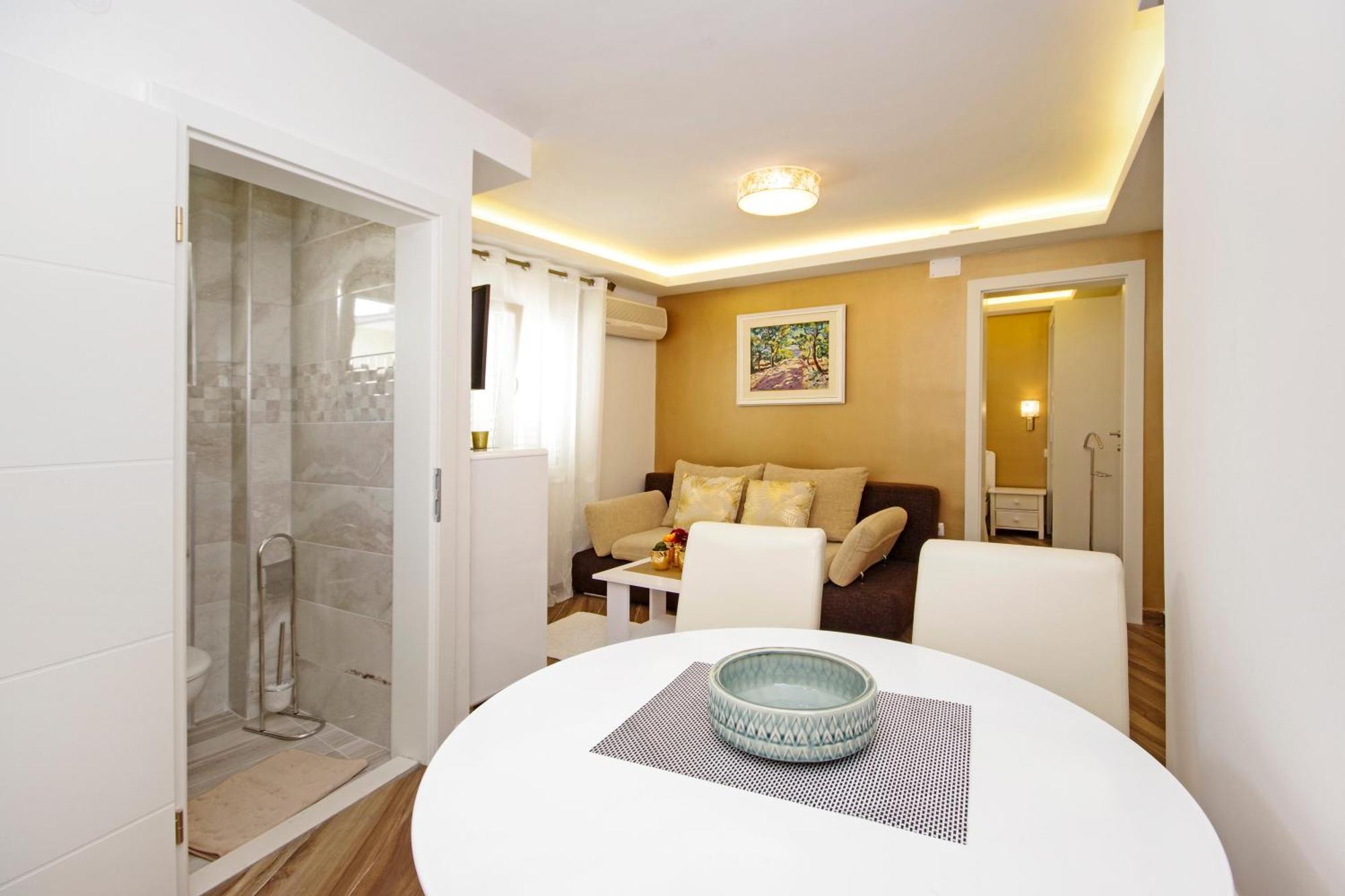 Apartments Roma Baška Voda エクステリア 写真