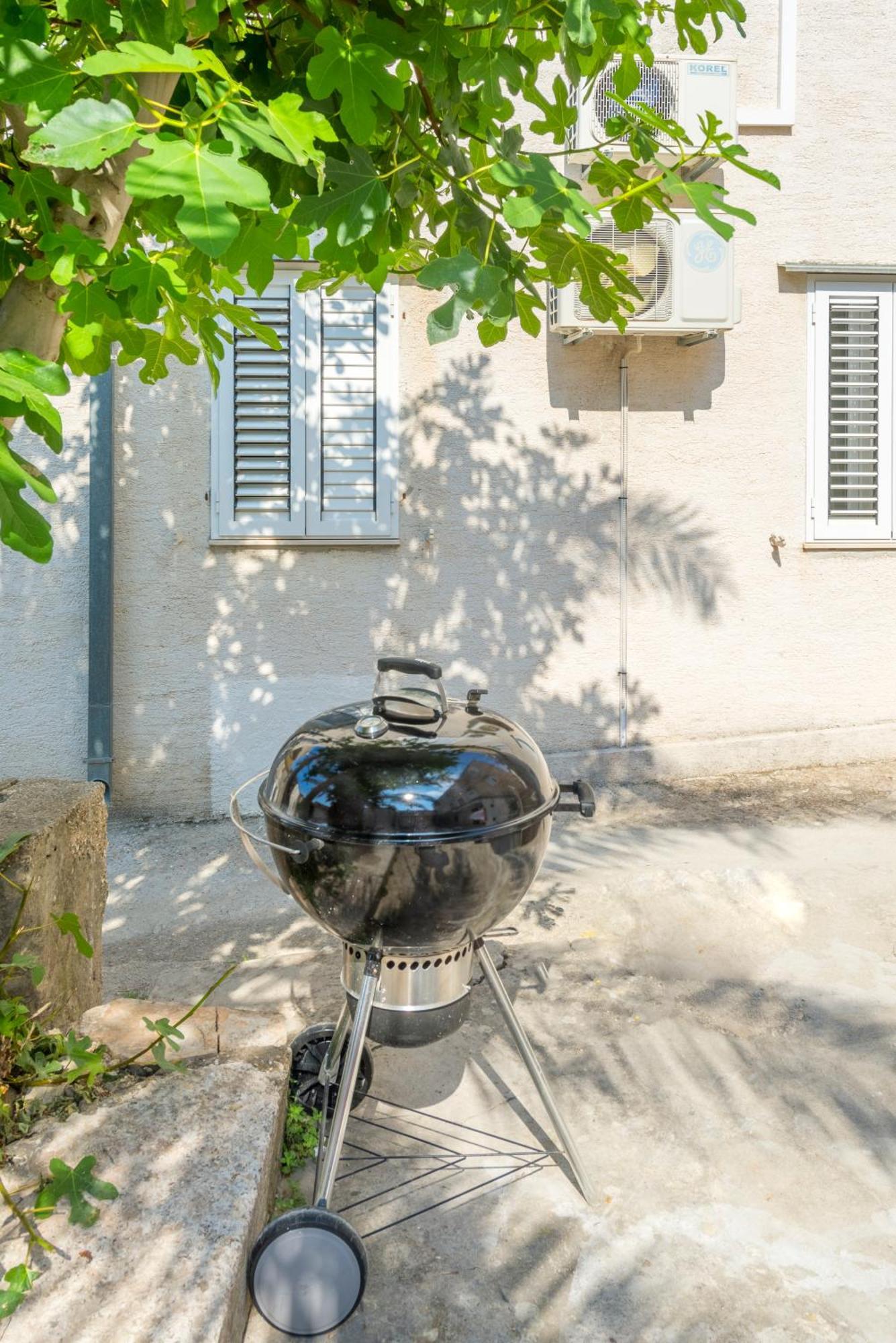 Apartments Roma Baška Voda エクステリア 写真