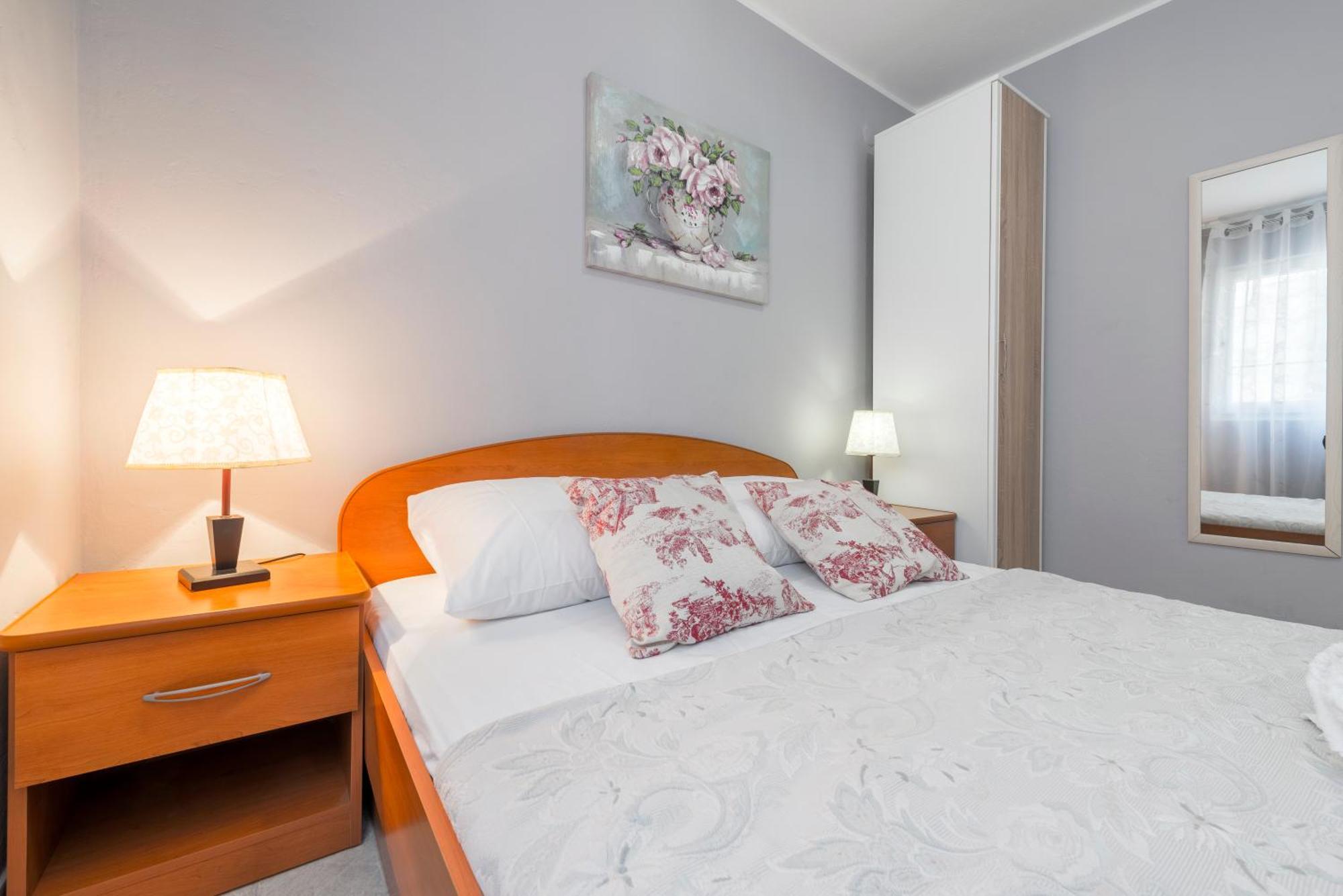 Apartments Roma Baška Voda エクステリア 写真
