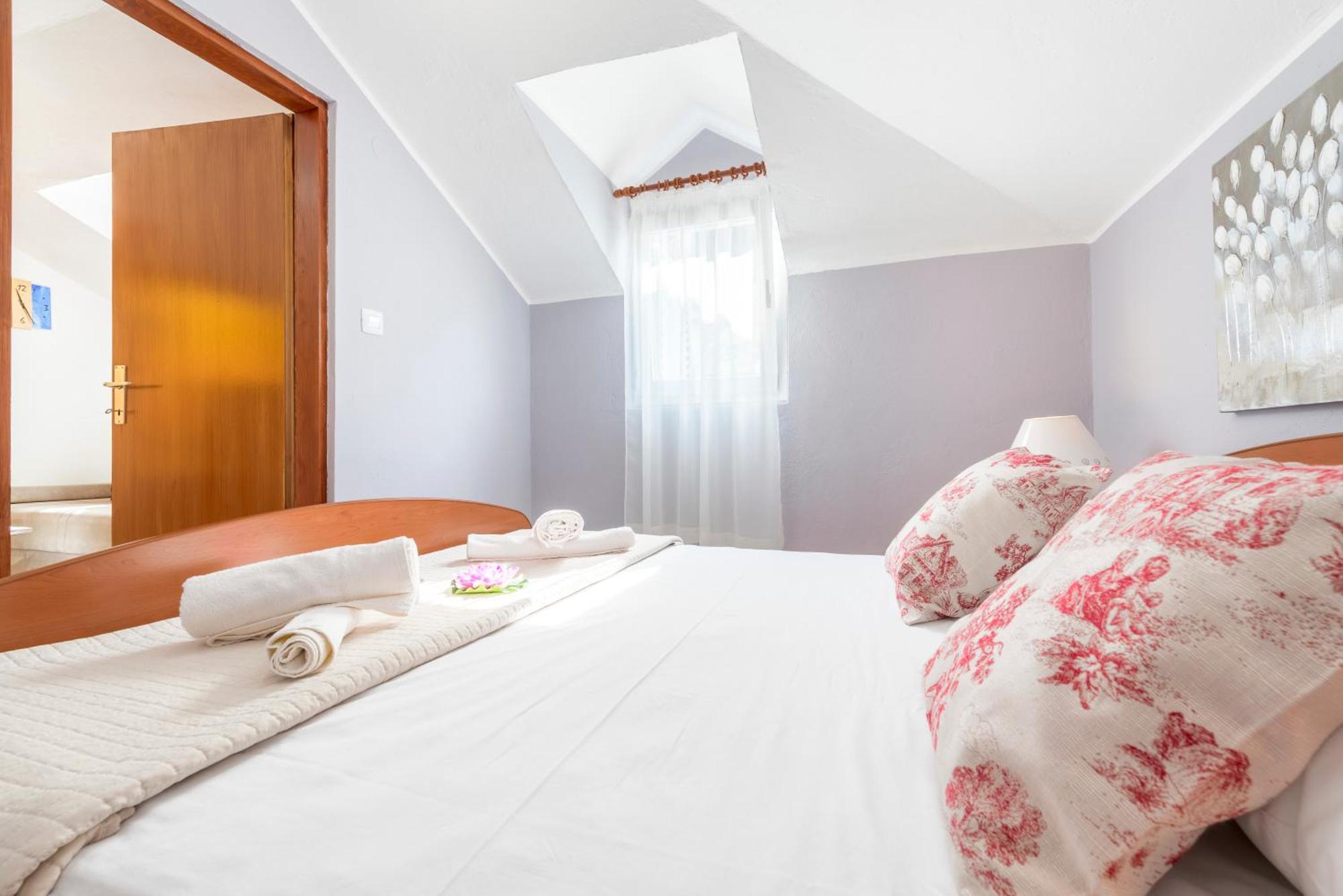 Apartments Roma Baška Voda エクステリア 写真